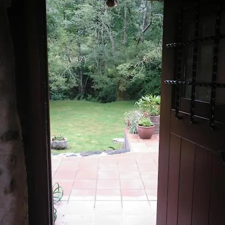 Lekeitio. Bekoerrota, Casa Molino Ikaran Bed & Breakfast